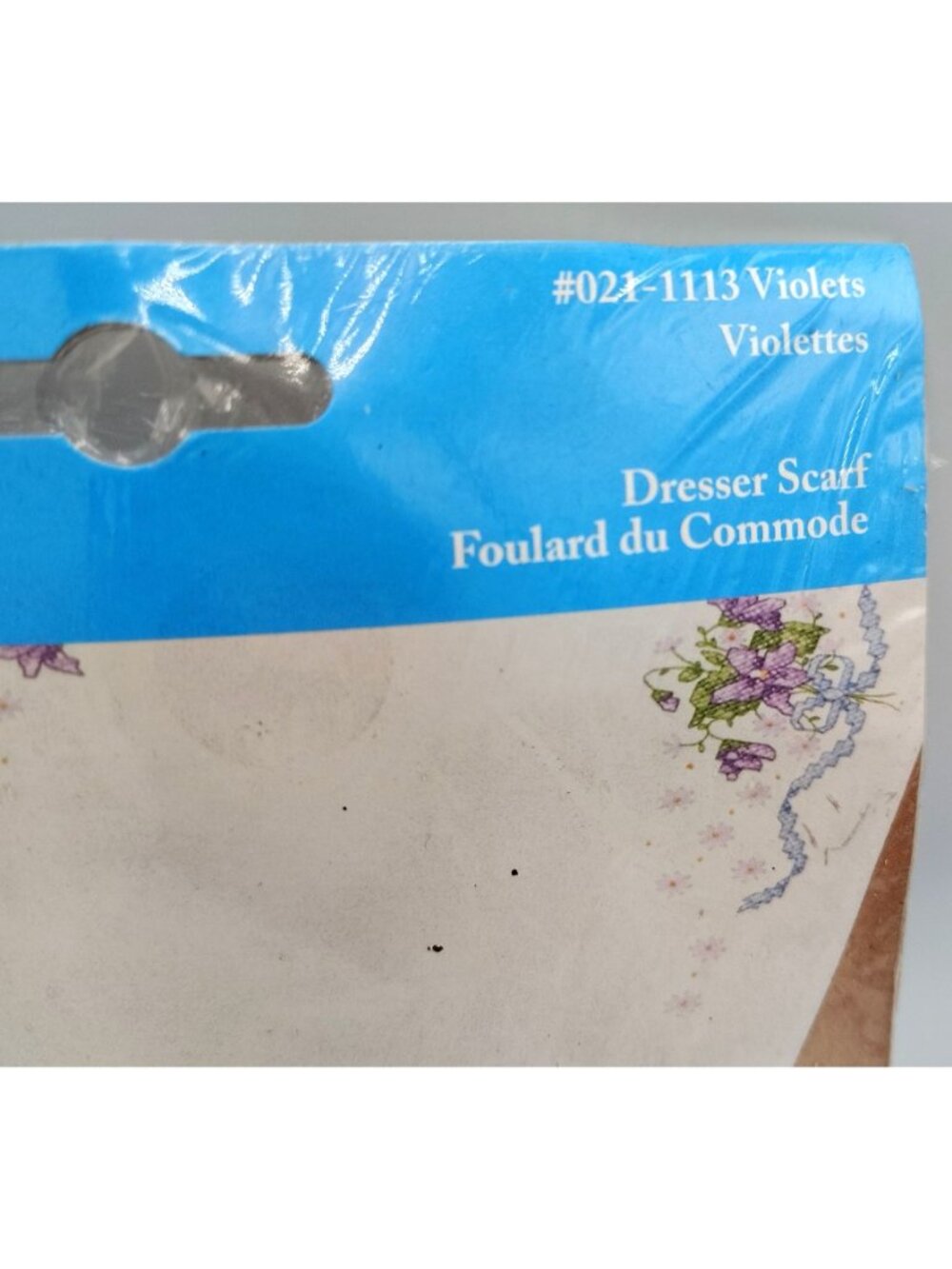 Dresser Scarf Embroidery Kit Janlynn Violets 14x35 Needlework USA Crafting - Picture 4 of 6